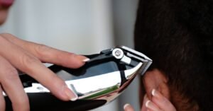 Maquina de cortar cabelo profissional sem fio kemei: Kemei KM-PG1990A USB